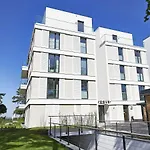 Villa Vogue F652 WG 15 mit Sauna, Balkon und Meerblick