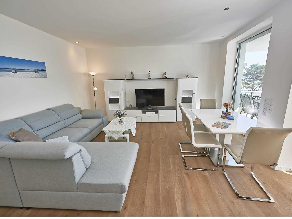 Vogue F652 Wg 15 Mit Sauna, Balkon Und Meerblick *